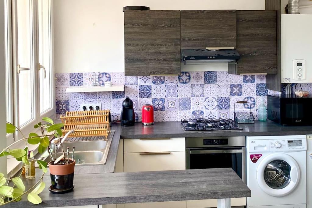 Joli T2 En Centre-Ville Lorient Avec Balcon Cosy Eksteriør bilde